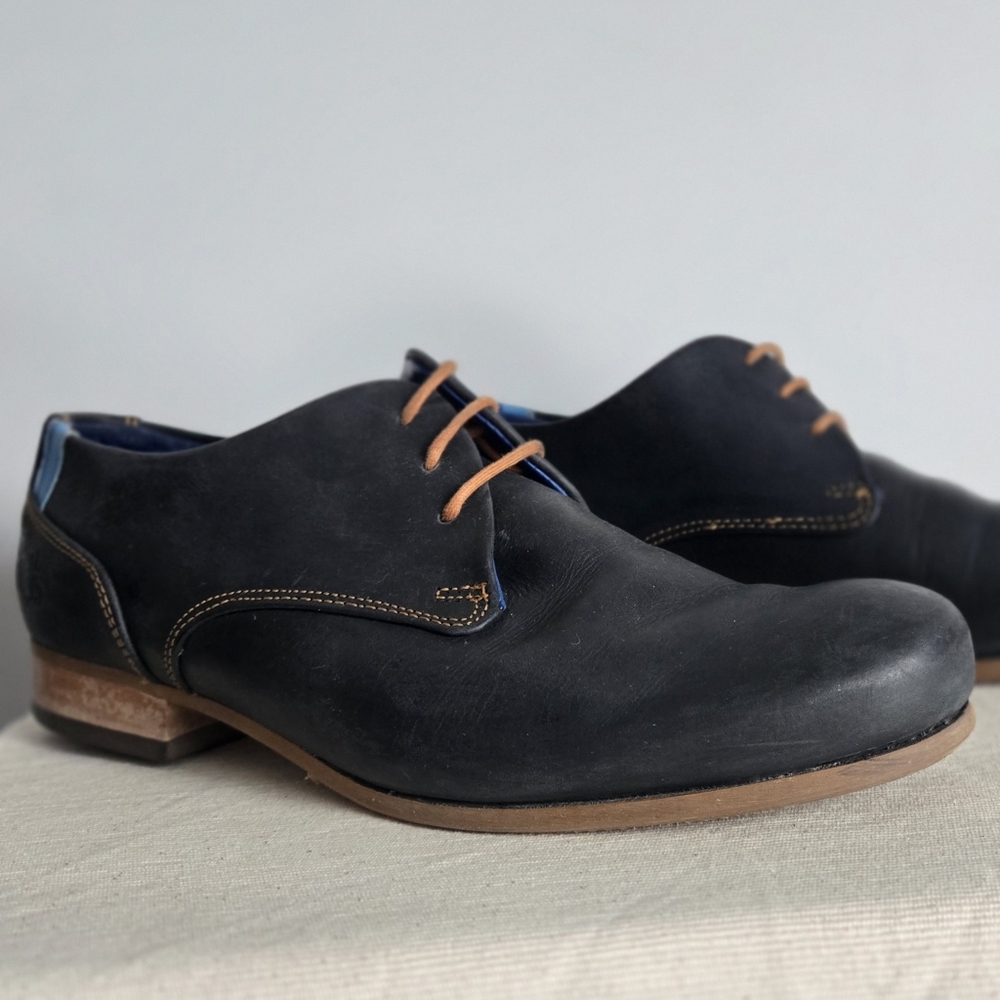 JOHN FLUEVOG Radio CBC Classic Derby Leather Shoes